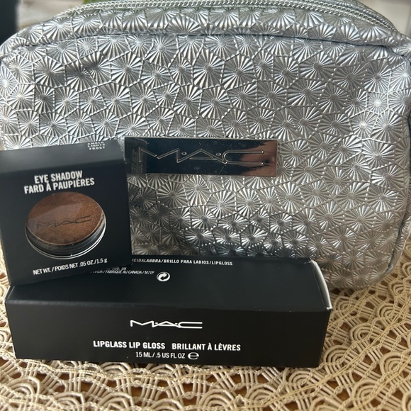 MAC Clear Lipglass, Amber Lights Eyeshadow & bag - Picture 1 of 5